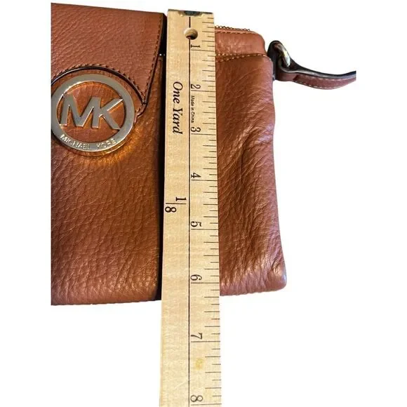 Michael Kors Fulton Brown Leather Small flap Crossbody Purse wallet - Picture 8 of 9